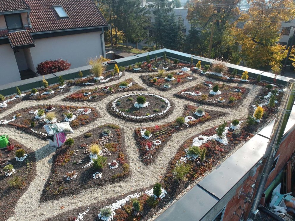 Rodinný dom Humenné - Zelená strecha - materiál Bauder LAMINA PREŠOV