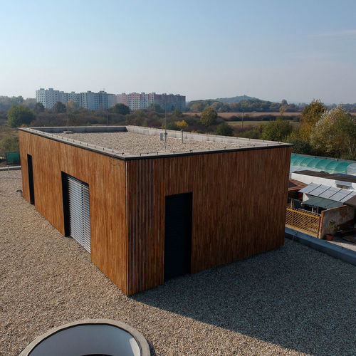 Rodinný dom, Michalovce, plochá strecha, dodaná PVC strešná fólia Bauder Thermofol LAMINA PREŠOV